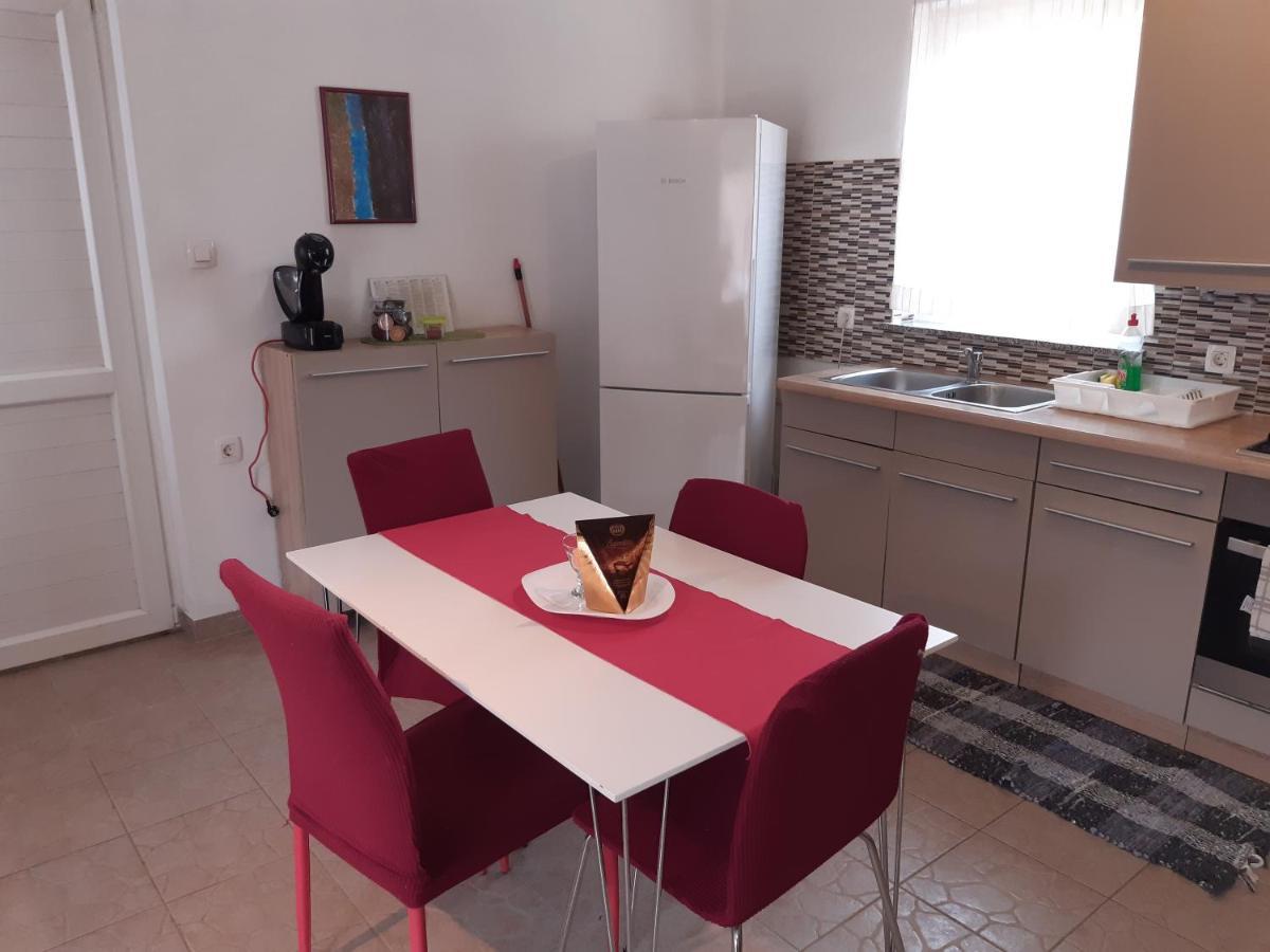 Lave II Cozy House Villa Ližnjan Eksteriør bilde